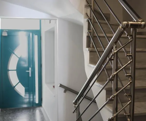 Agapaki * Neos Marmaras