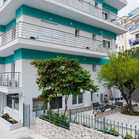 Agapaki Néos Marmarás