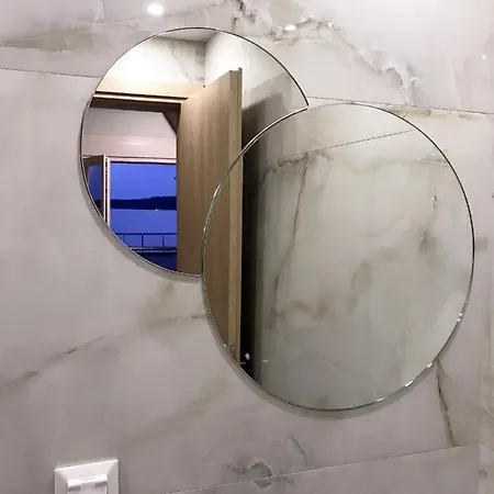 Agapaki Neos Marmaras