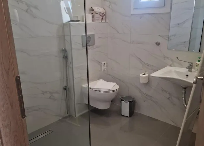 Agapaki * 新马尔马拉斯